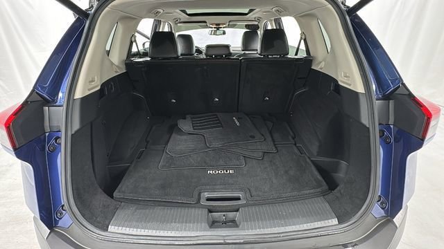 Certified 2021 Nissan Rogue Platinum image 15
