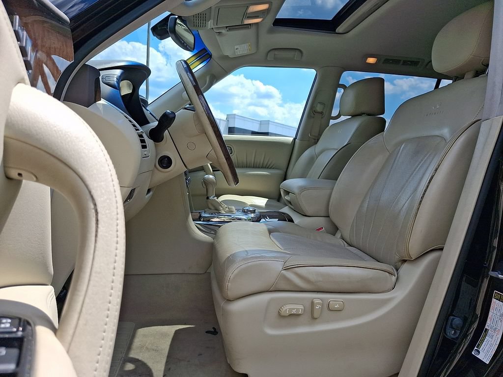 Used 2011 INFINITI QX56 4WD w/ Deluxe Touring Pkg image 14