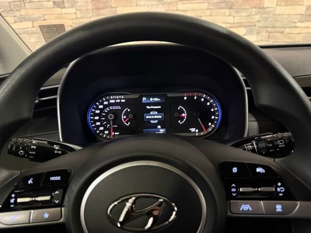 Used 2023 Hyundai Tucson SEL w/ Cargo Package AWD/4WD image 15