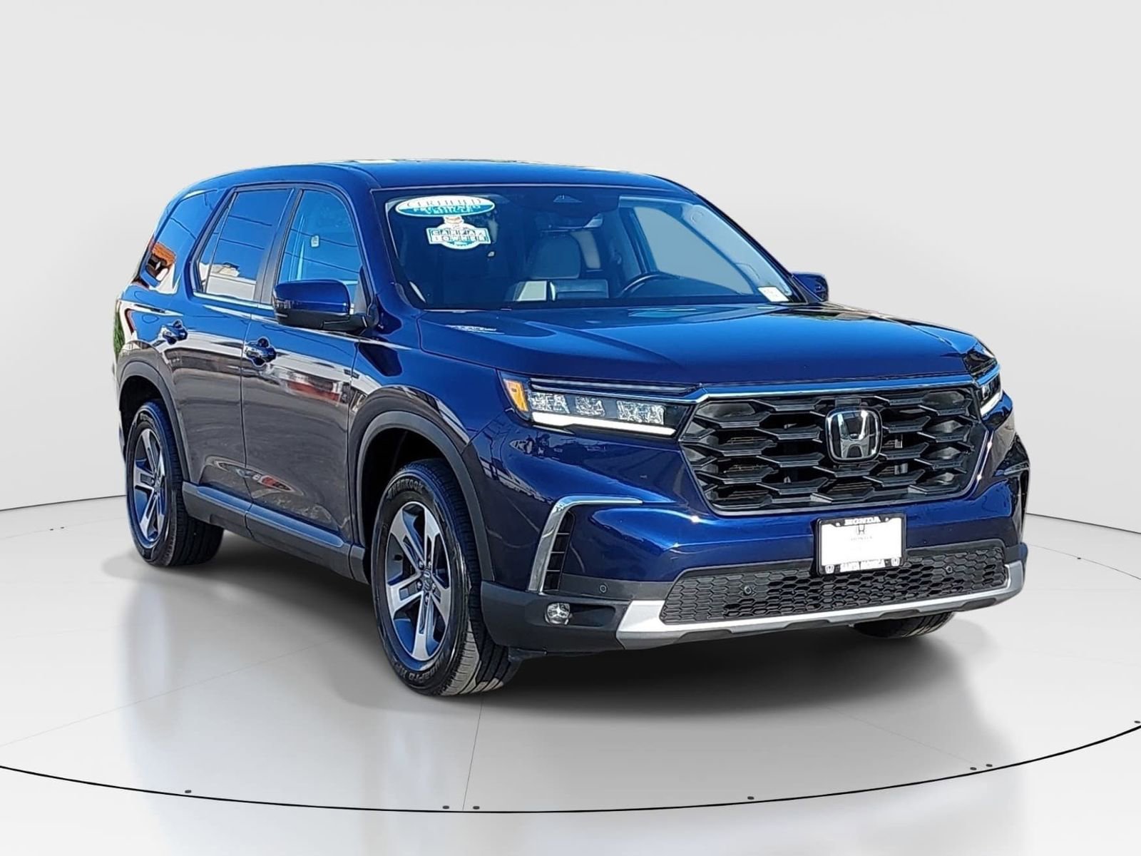 Certified 2025 Honda Pilot EX-L image 3