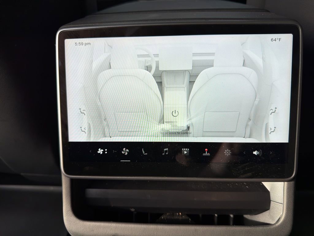 Used 2025 Tesla Model 3 Long Range image 28