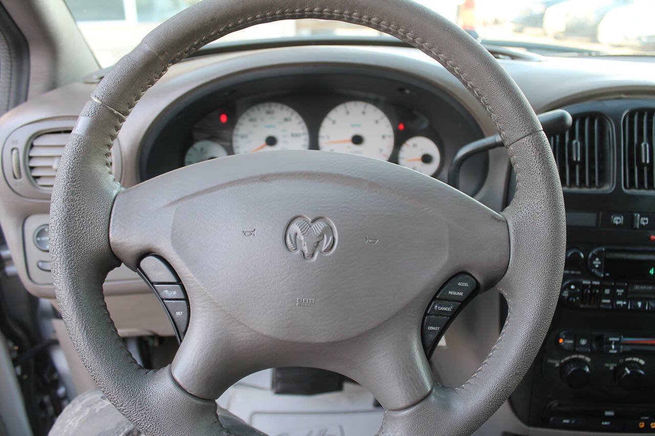 Used 2003 Dodge Grand Caravan Sport FWD image 36