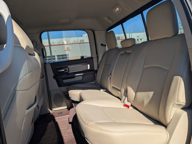 Used 2016 RAM 1500 Laramie w/ Convenience Group image 16