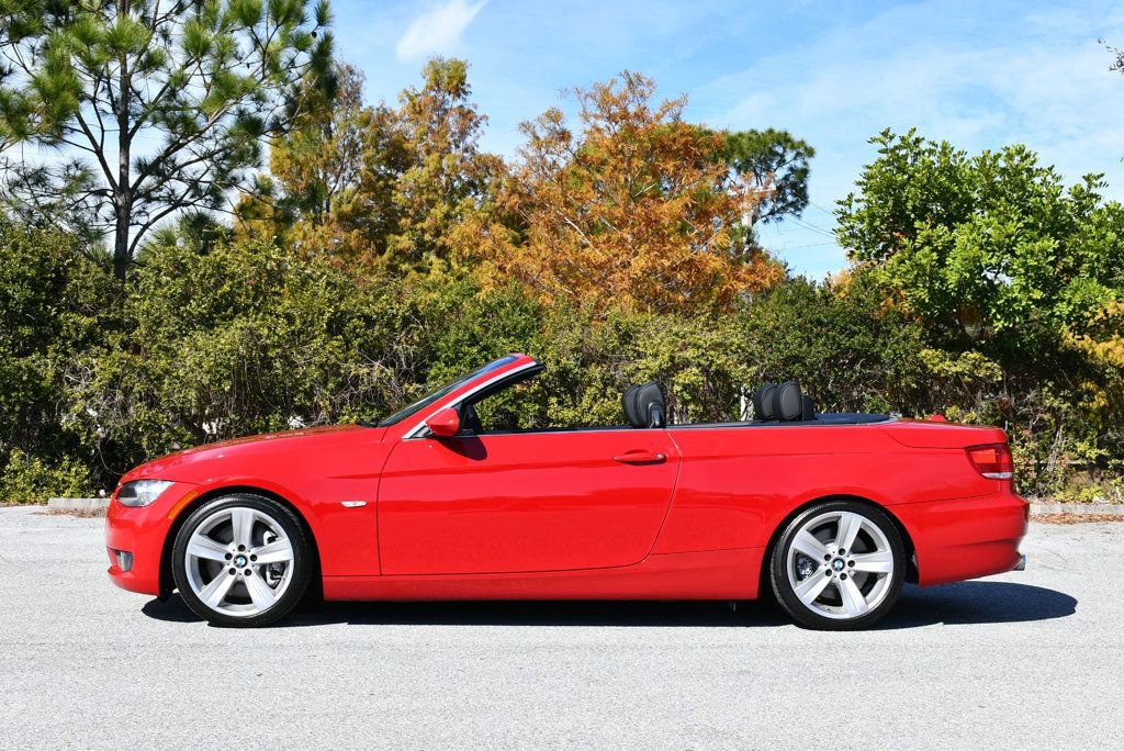 Used 2008 BMW 335i Convertible image 29