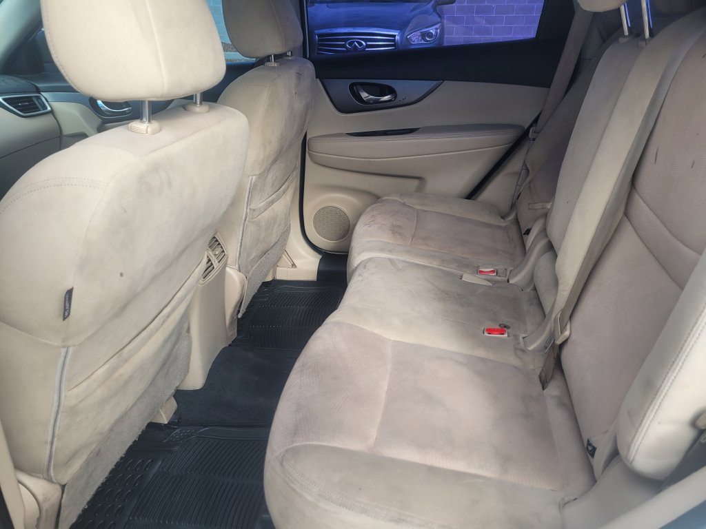 Used 2016 Nissan Rogue S FWD image 22