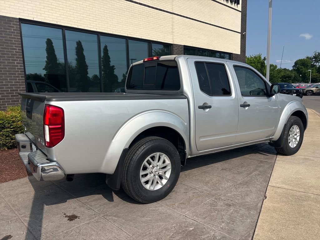Used 2016 Nissan Frontier SV w/ SV Value Truck Package AWD/4WD image 3