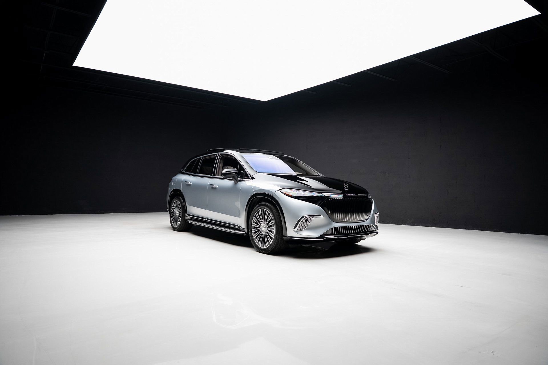 Used 2024 Mercedes-Benz Maybach EQS 680 4MATIC image 82