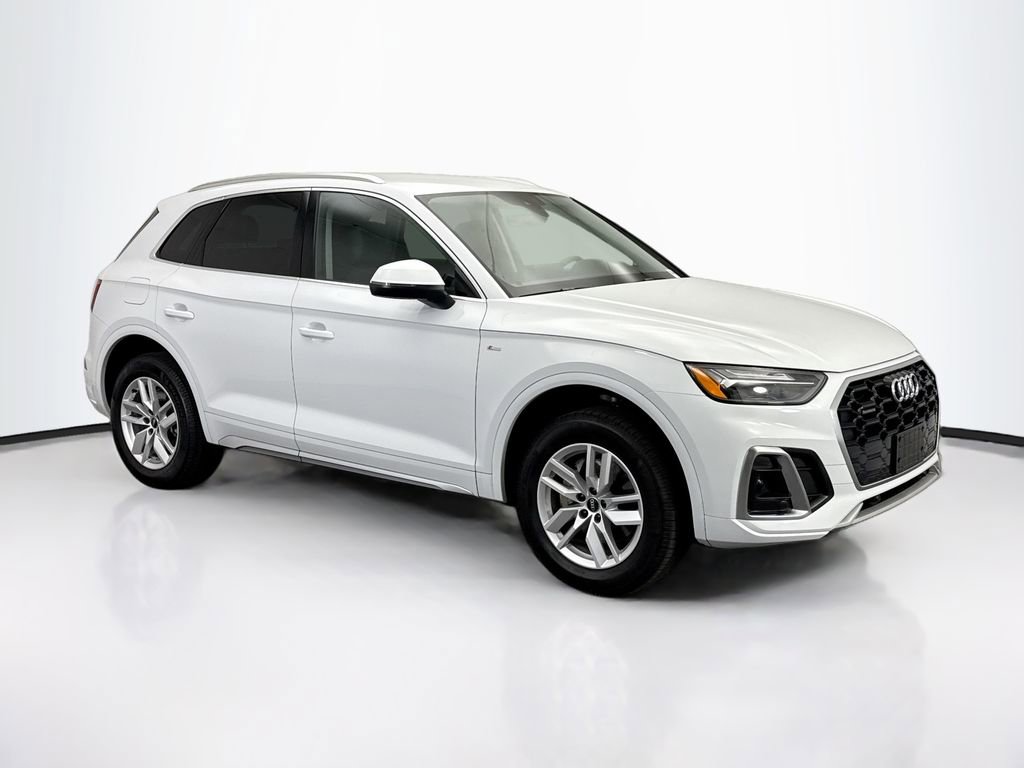 Used 2023 Audi Q5 2.0T Premium image 3