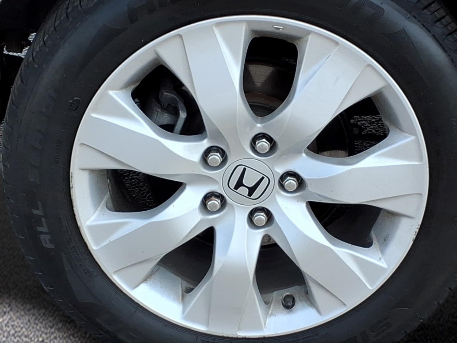 Used 2010 Honda Accord EX-L image 11
