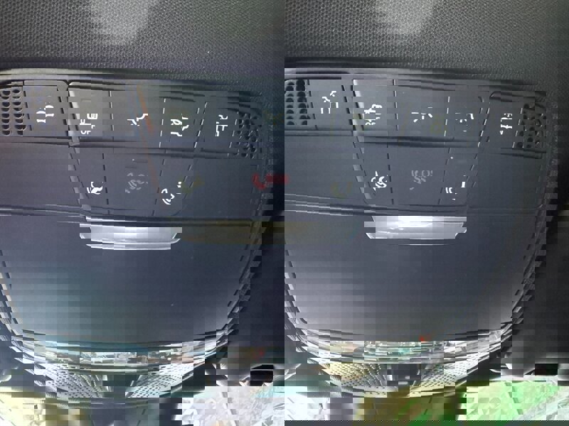 Used 2017 Mercedes-Benz E 300 image 38