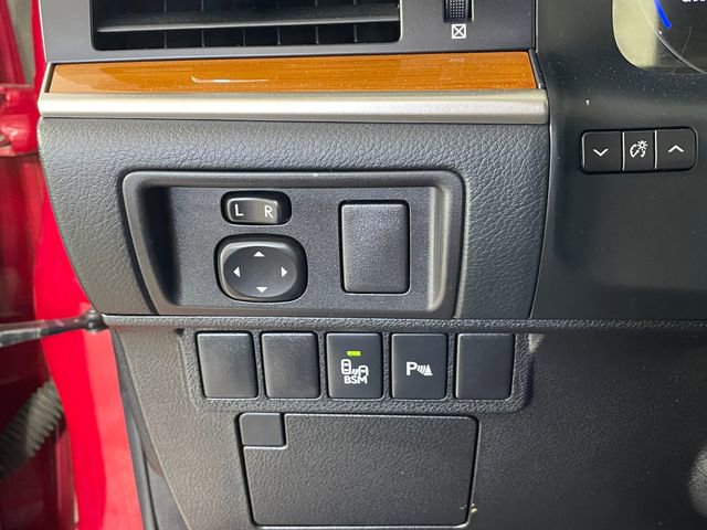 Used 2013 Lexus ES 300h image 14