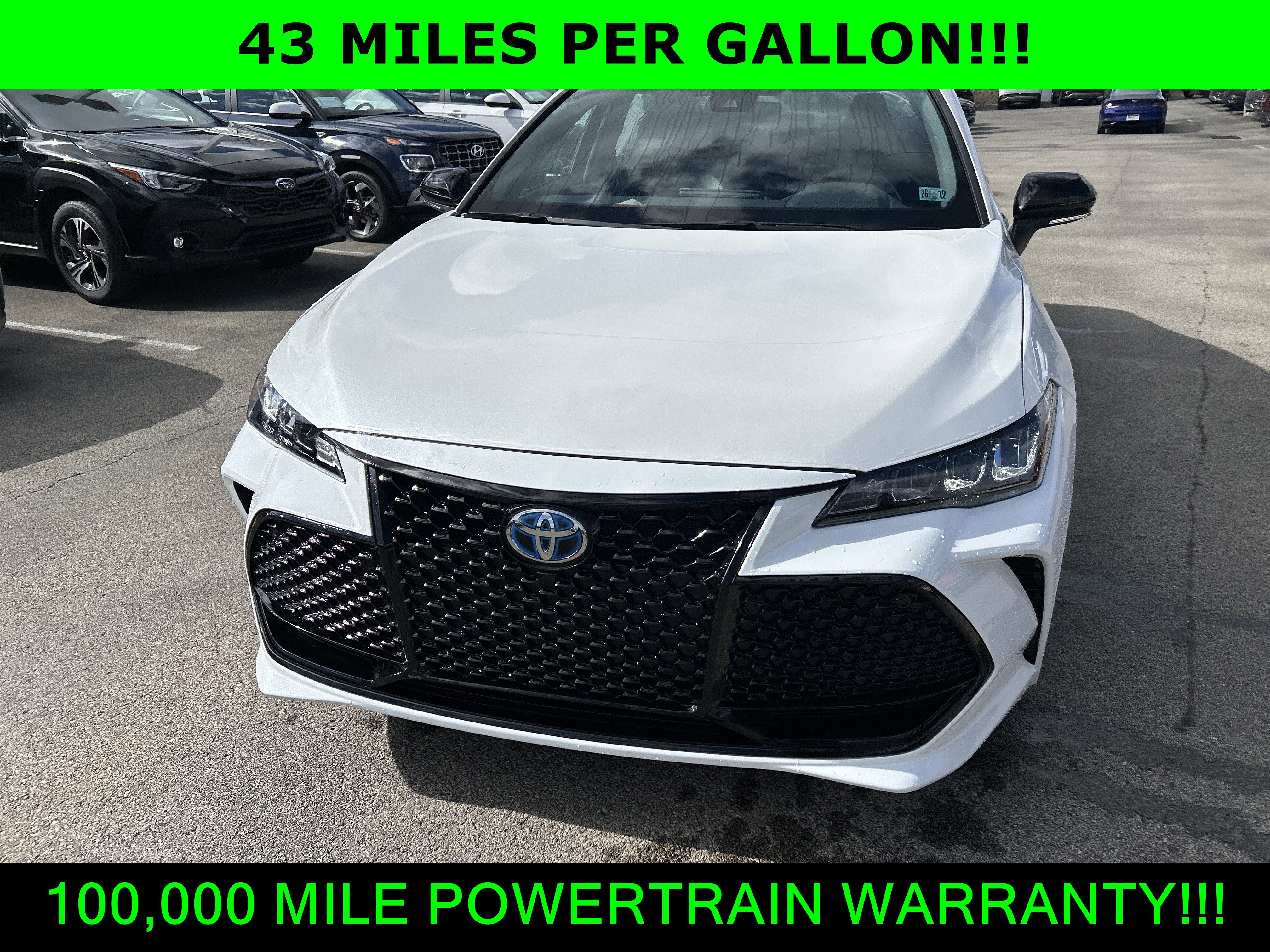 Used 2022 Toyota Avalon XSE image 31