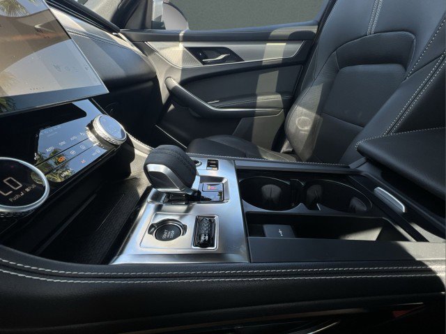 Used 2025 Jaguar F-PACE R-Dynamic S image 26