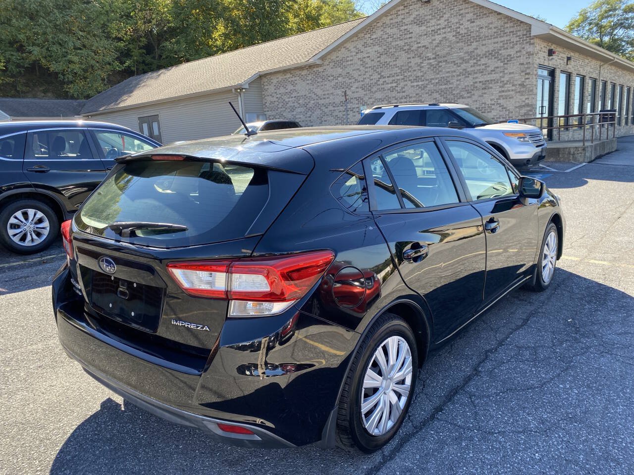Used 2018 Subaru Impreza 2.0i AWD/4WD image 5
