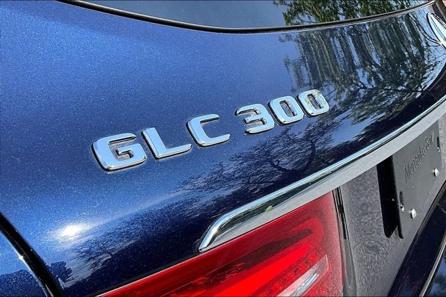 Used 2018 Mercedes-Benz GLC 300 4MATIC image 27