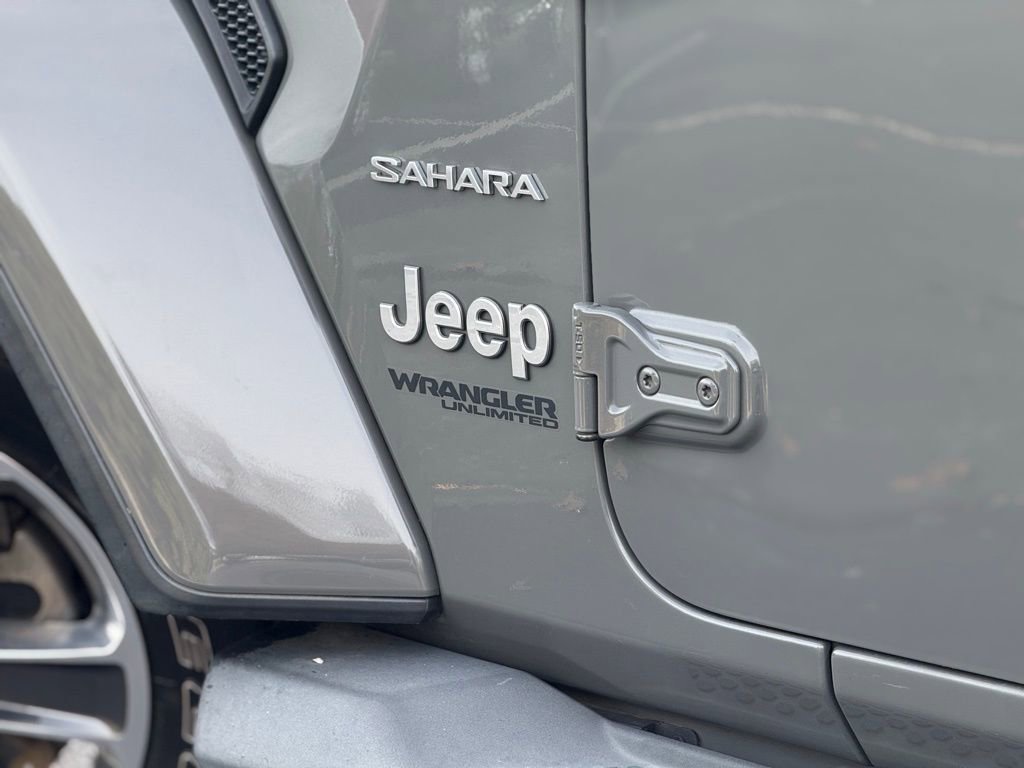 Used 2019 Jeep Wrangler Unlimited Sahara image 11