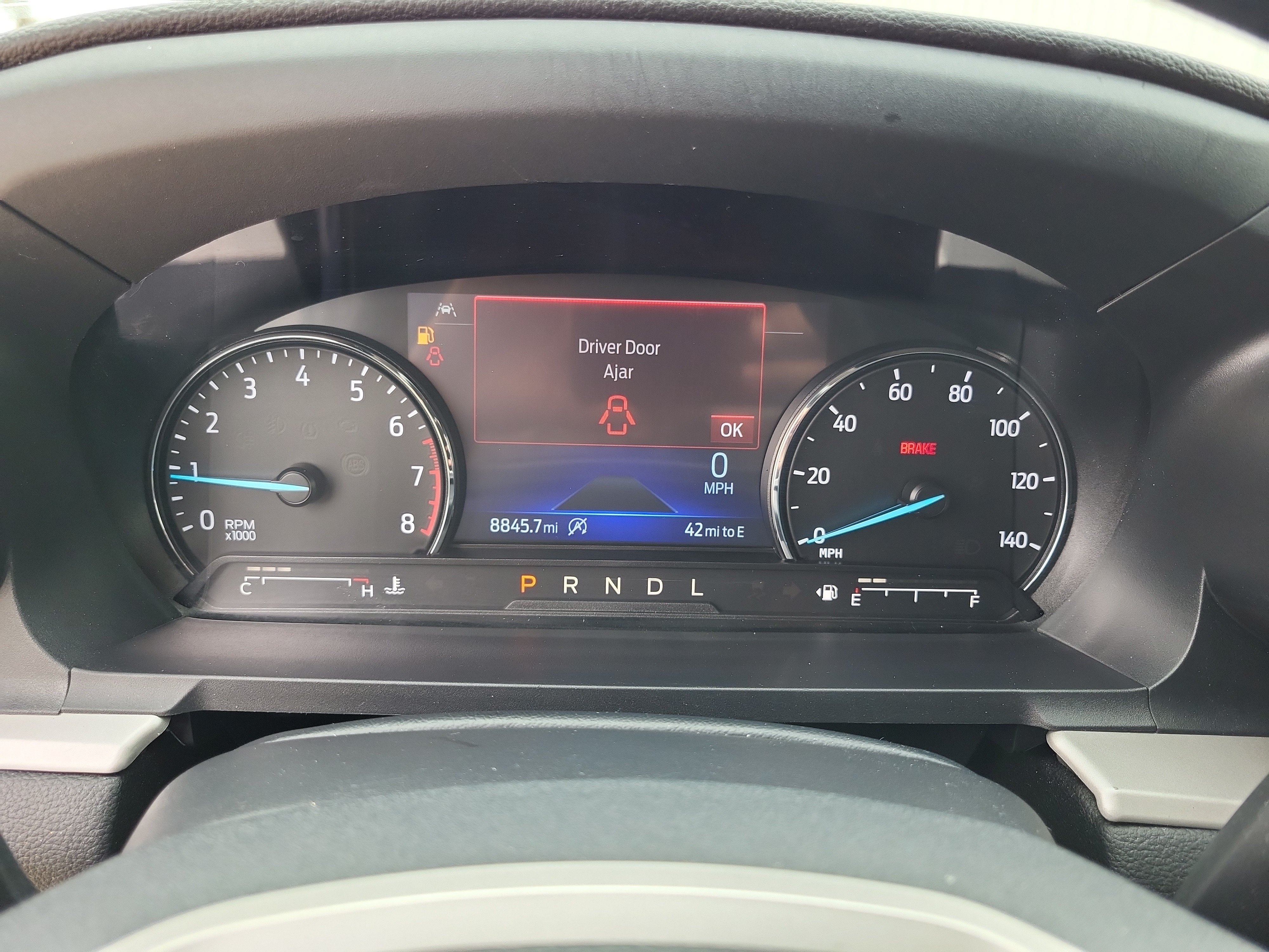 Used 2024 Ford Explorer XLT w/ Equipment Group 202A RWD image 20