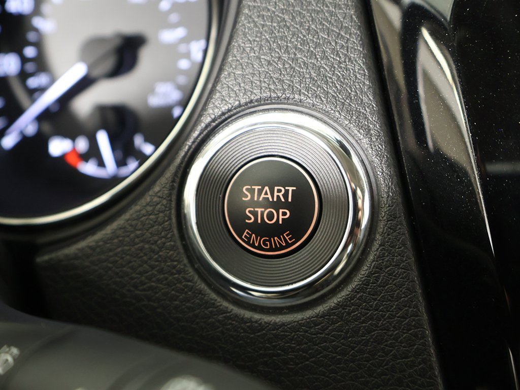 Used 2022 Nissan Rogue Sport SV w/ Technology Package image 42