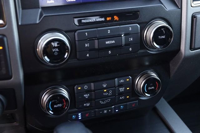 Used 2020 Ford F150 Raptor w/ Equipment Group 802A Luxury AWD/4WD image 18