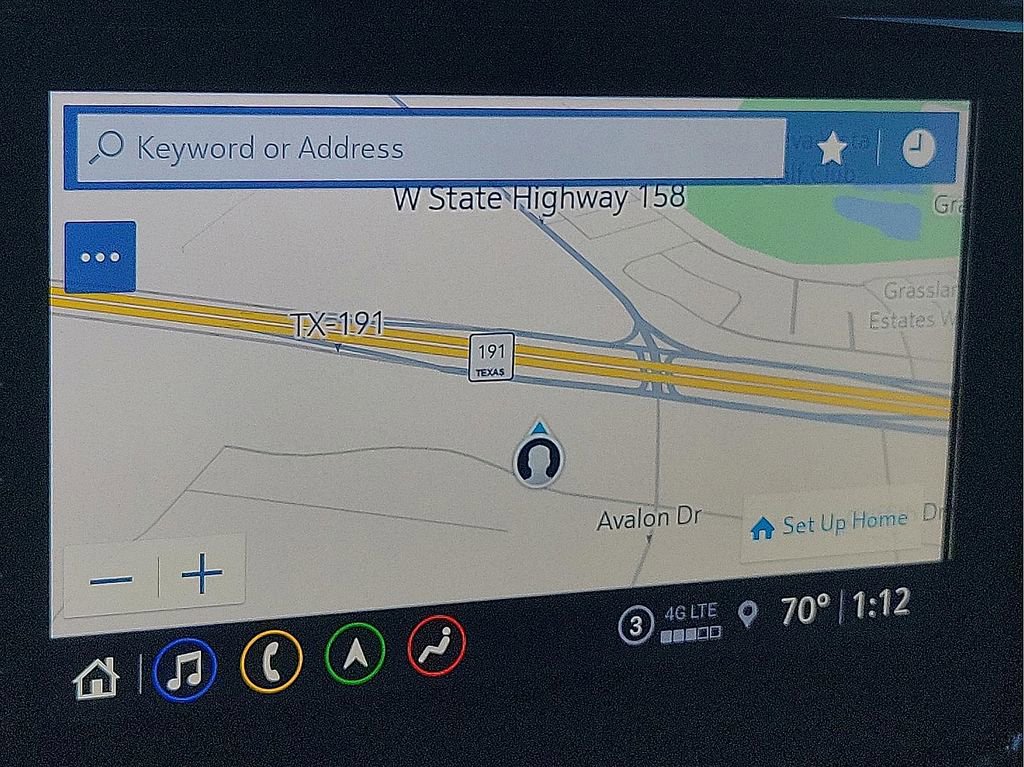 Used 2022 Chevrolet Traverse RS FWD image 19