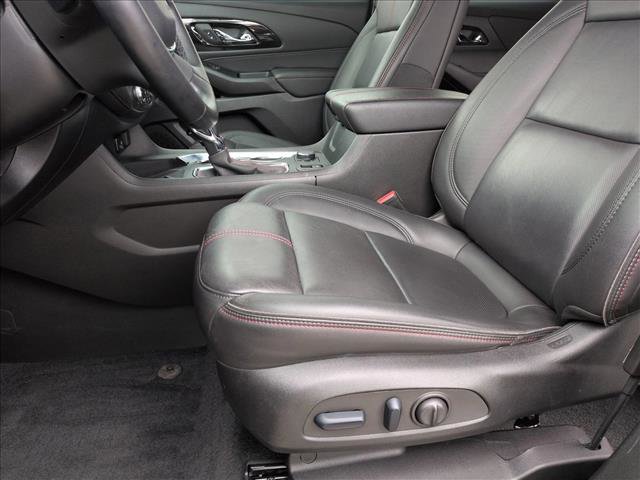 Used 2023 Chevrolet Traverse RS w/ LPO, Floor Liner Package image 16