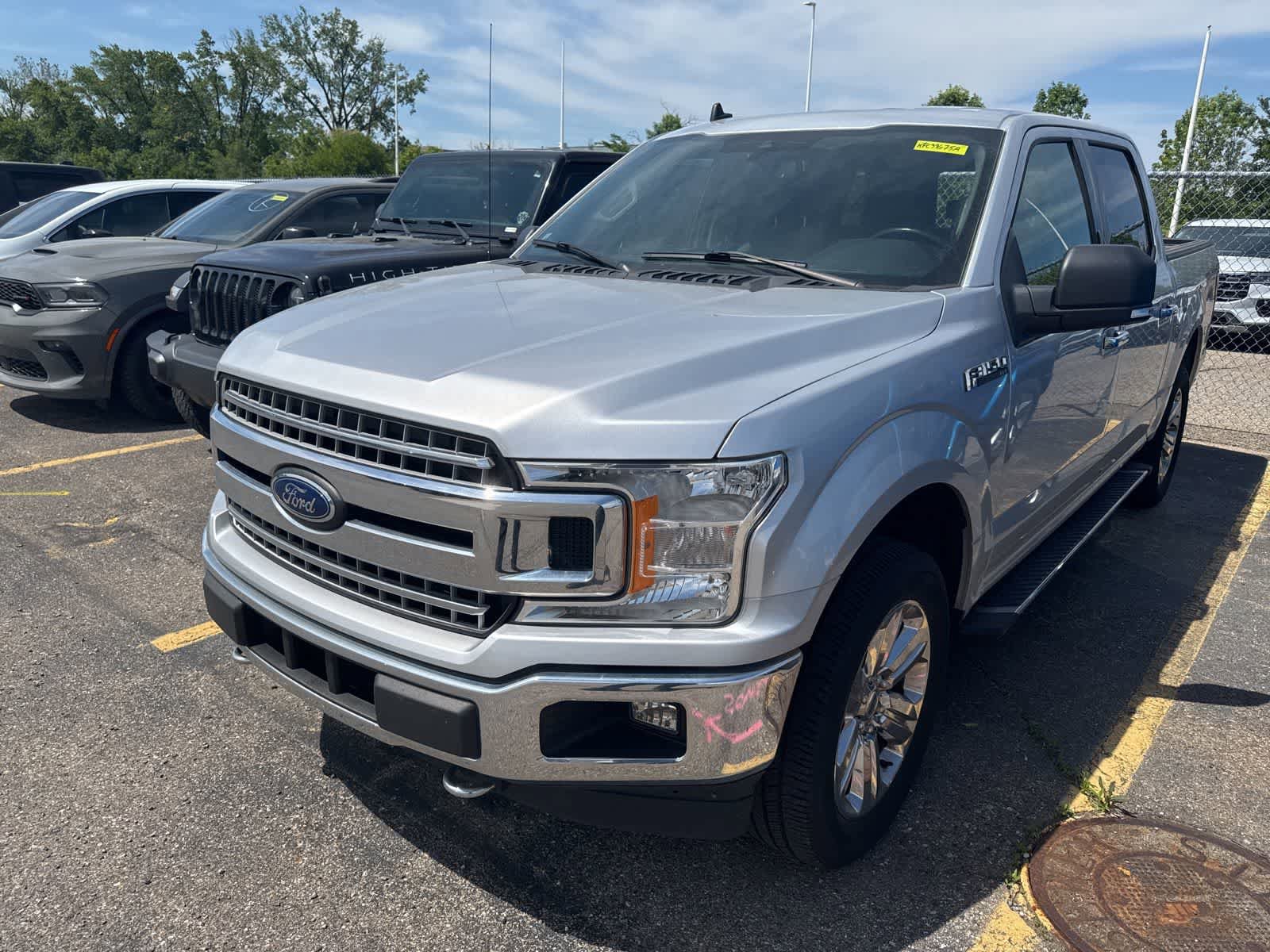 Used 2019 Ford F150 XLT w/ Equipment Group 302A Luxury AWD/4WD image 2
