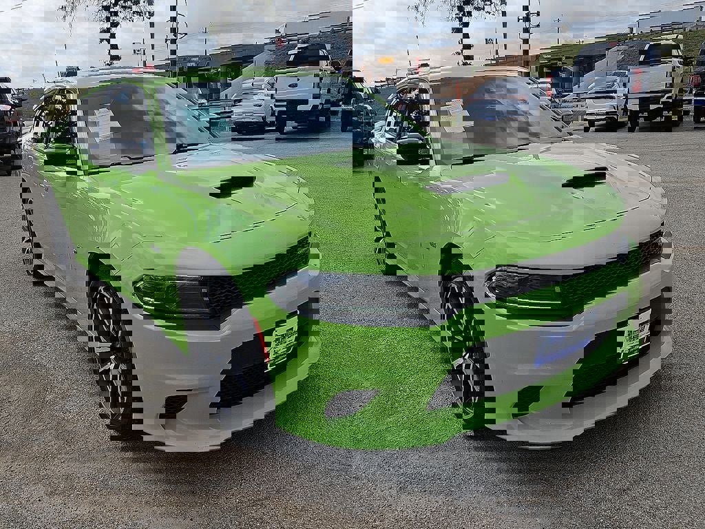 Used 2023 Dodge Charger R/T w/ Harman/Kardon Audio Group RWD image 11