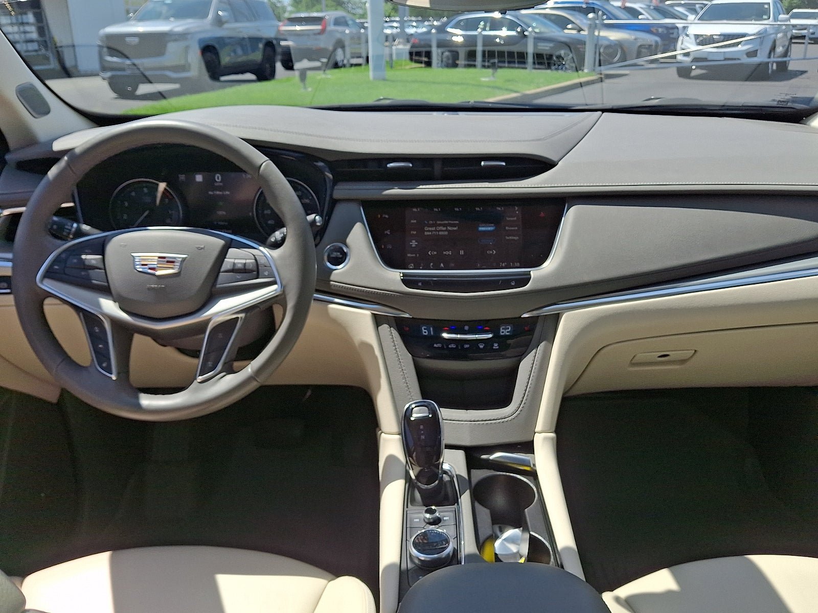 Certified 2023 Cadillac XT5 Premium Luxury w/ Technology Package AWD/4WD image 19