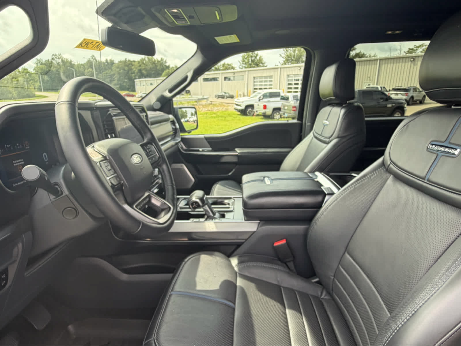 Used 2025 Ford F150 Platinum w/ Equipment Group 702A High AWD/4WD image 19