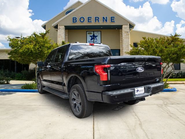 Used 2025 Ford F150 Lightning Flash image 3