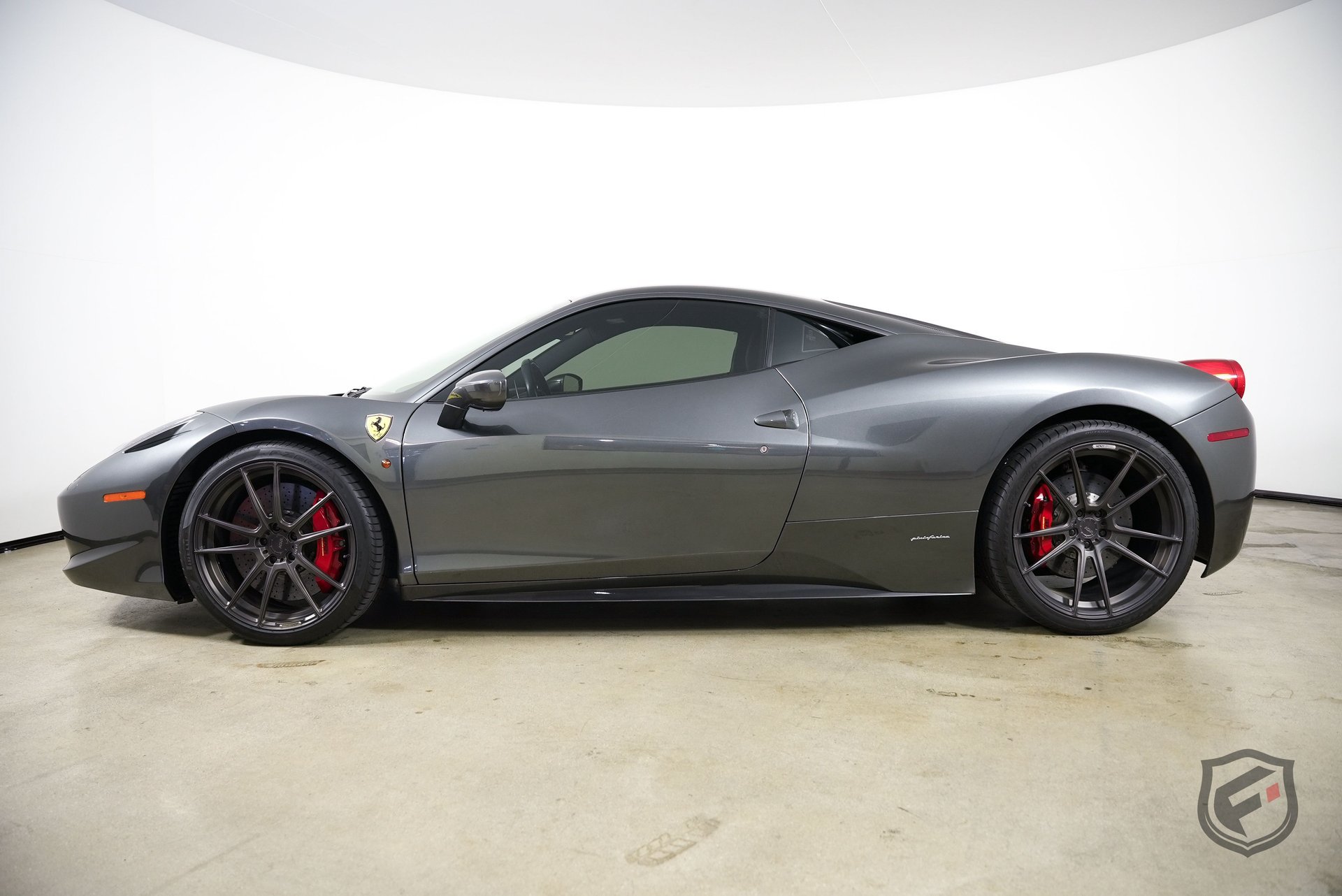 Used 2010 Ferrari 458 Italia Coupe RWD image 6