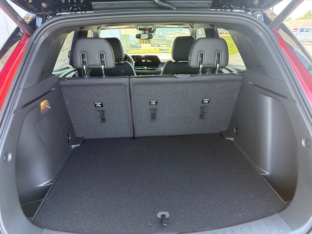 New 2026 Chevrolet TrailBlazer RS w/ Convenience Package AWD/4WD image 9