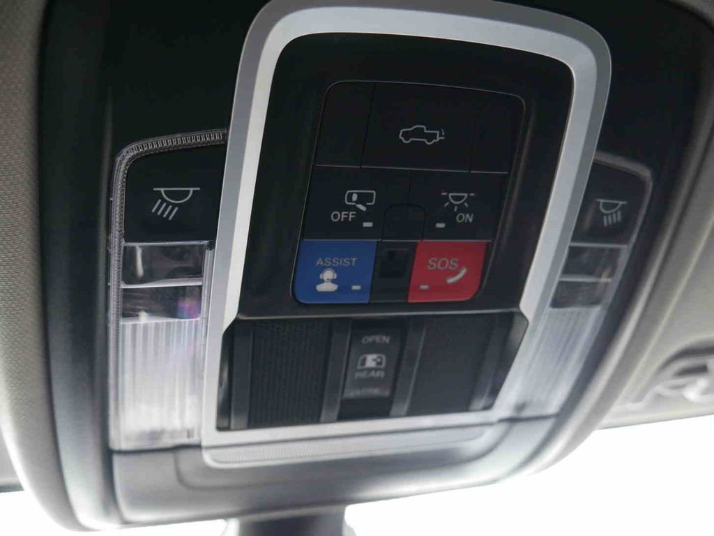 Used 2024 RAM 2500 Laramie image 43