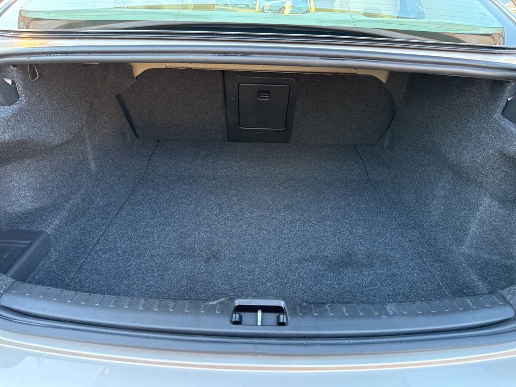 Used 2024 Volvo S60 B5 Plus w/ Climate Package image 45