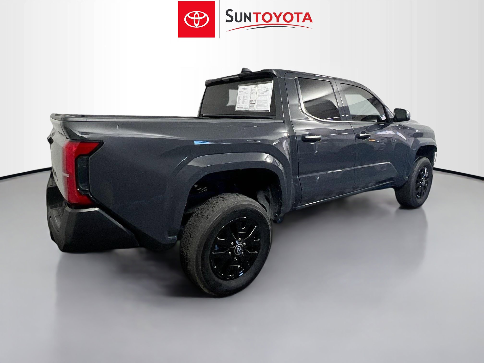 Used 2025 Toyota Tacoma SR w/ SR Upgrade Package image 4