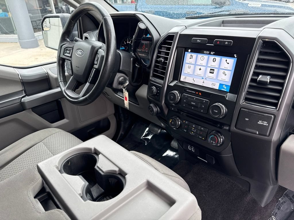 Used 2017 Ford F150 XLT w/ Equipment Group 302A Luxury AWD/4WD image 47