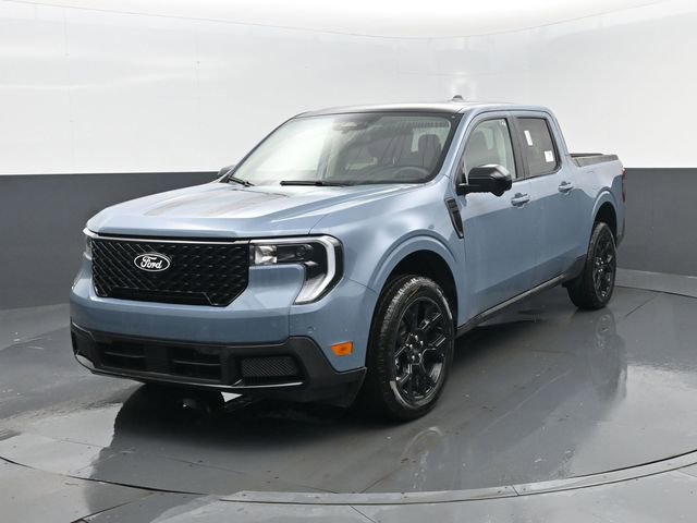 New 2025 Ford Maverick Lariat w/ Black Appearance Package image 2