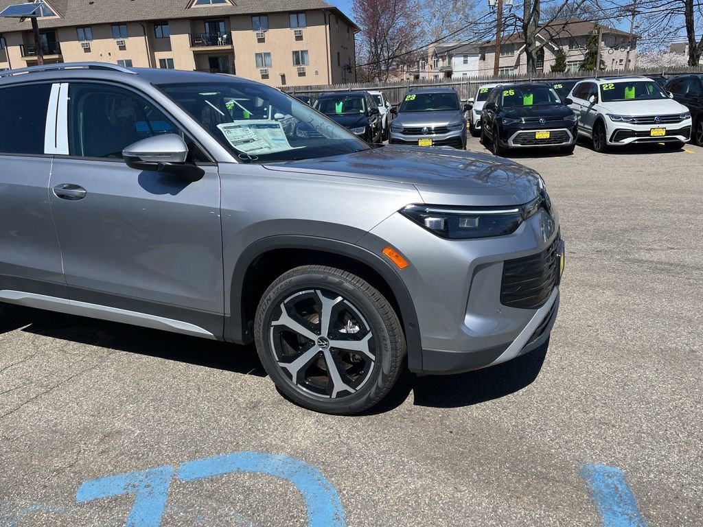 New 2026 Volkswagen Tiguan SE image 4