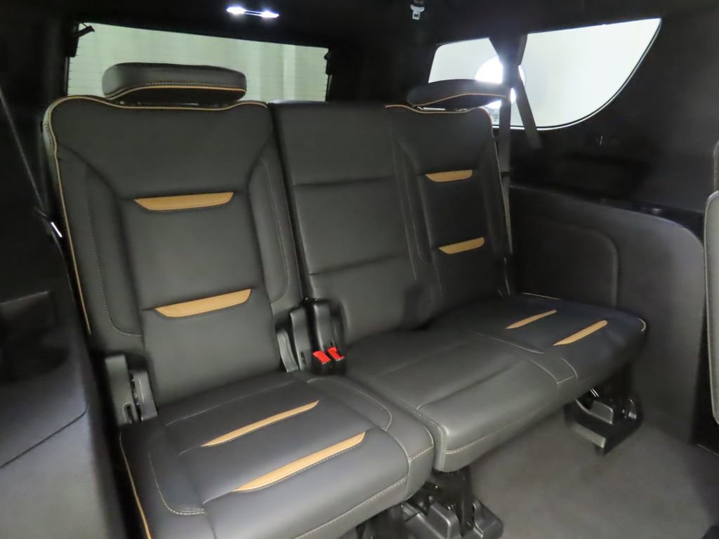 Used 2023 GMC Yukon XL AT4 w/ AT4 Premium Plus Package image 24