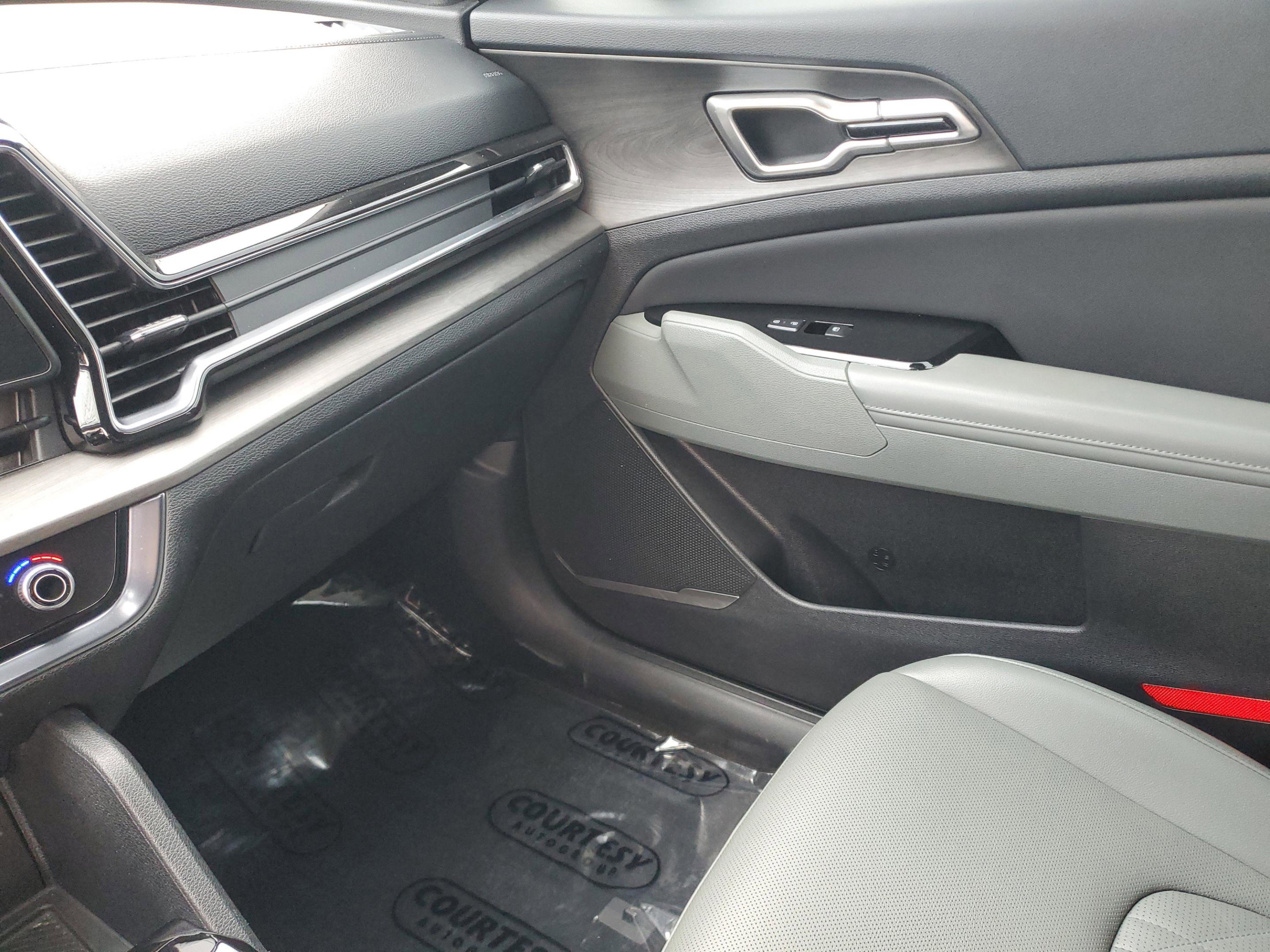 Certified 2023 Kia Sportage X-Line w/ X-Line Premium Package image 26