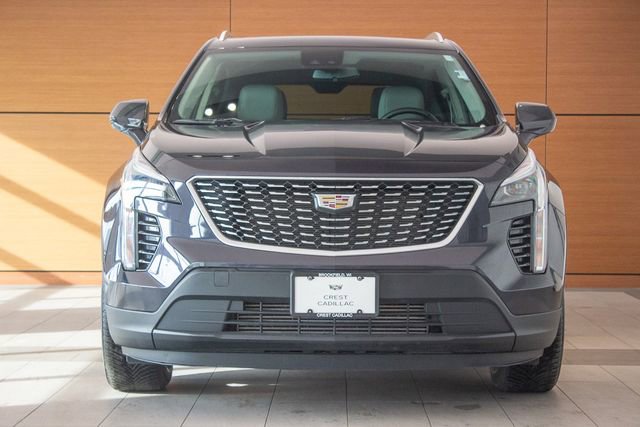 Used 2023 Cadillac XT4 Luxury w/ Cold Weather Package AWD/4WD image 2