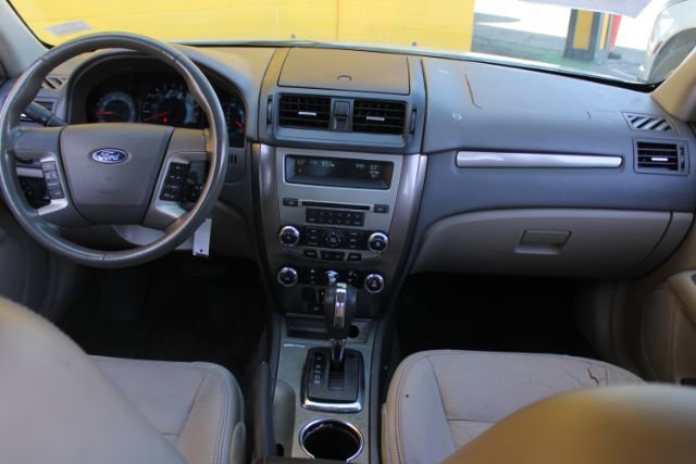 Used 2012 Ford Fusion SEL FWD image 12