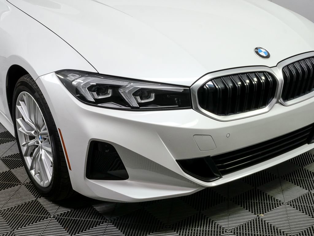 Used 2024 BMW 330i Sedan image 35