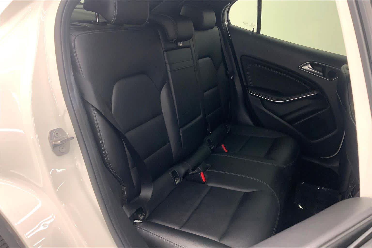 Used 2019 Mercedes-Benz GLA 250 4MATIC image 13