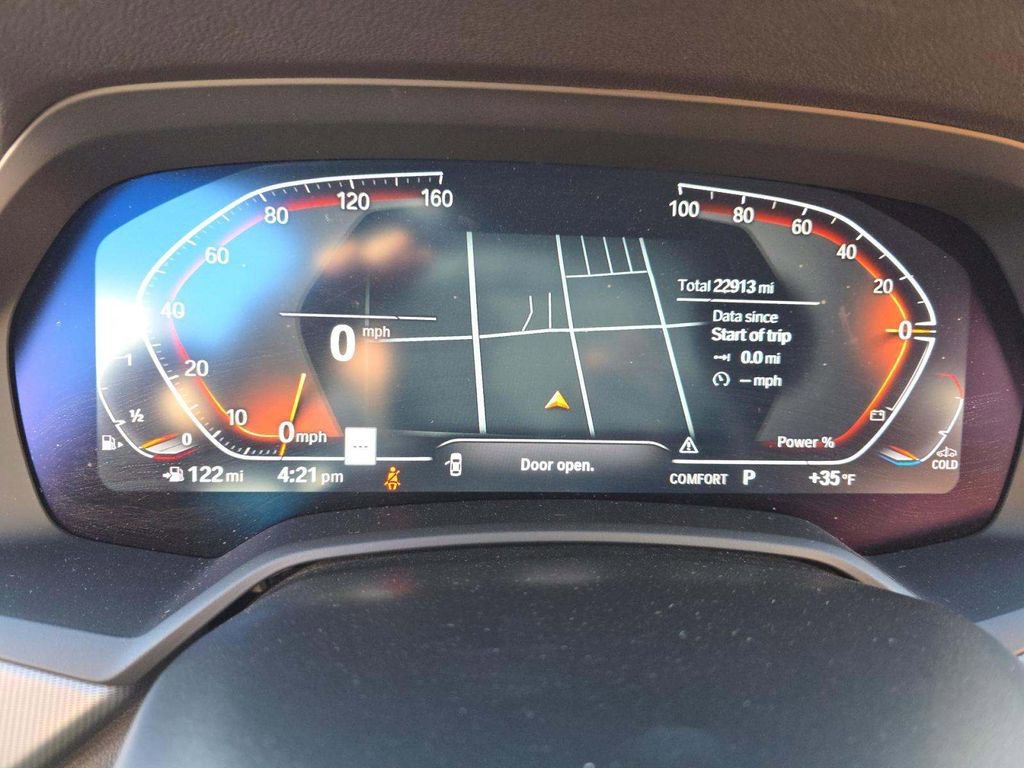 Used 2023 BMW X6 xDrive40i w/ Climate Comfort Package image 6