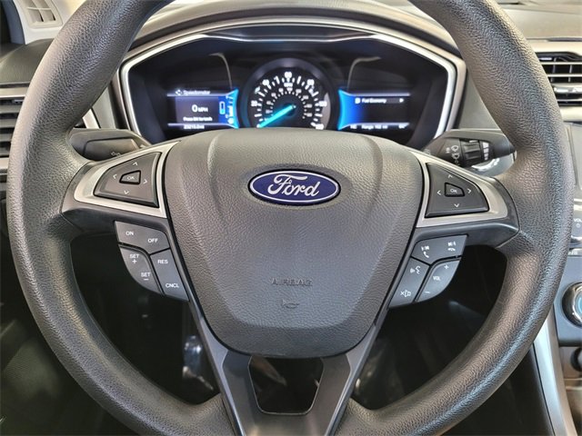 Used 2018 Ford Fusion S image 32