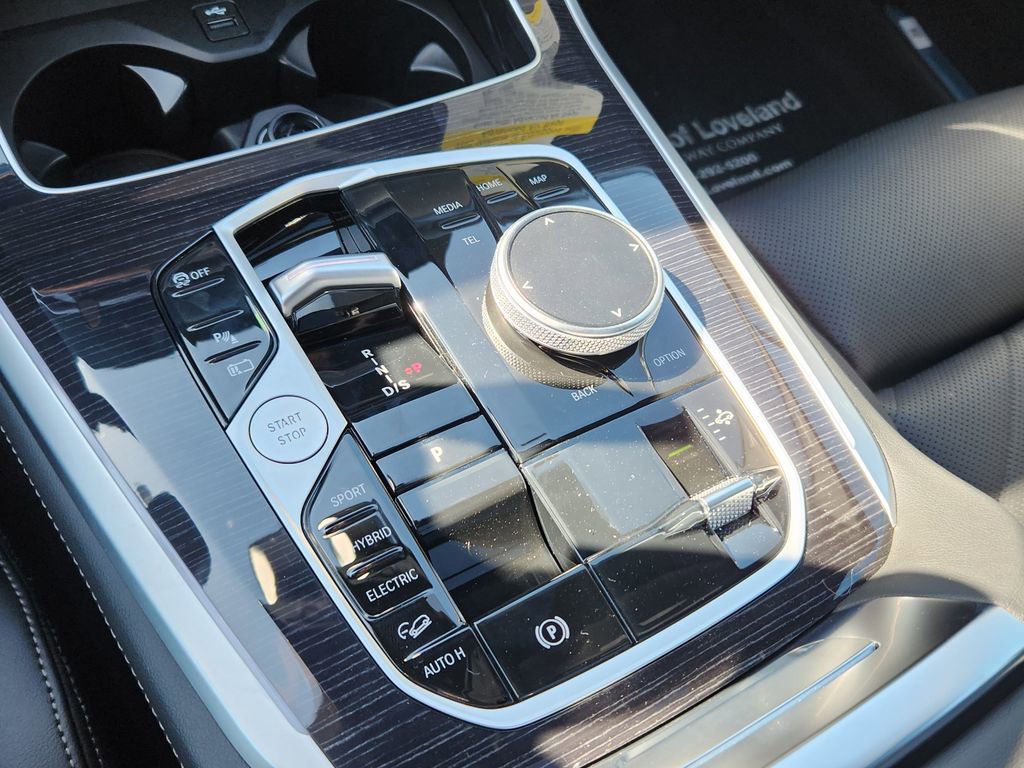 New 2026 BMW X5 xDrive50e image 18