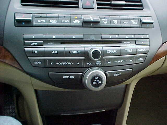 Used 2011 Honda Accord EX-L image 24