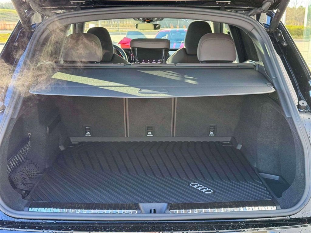 New 2025 Audi Q5 Premium Plus image 19