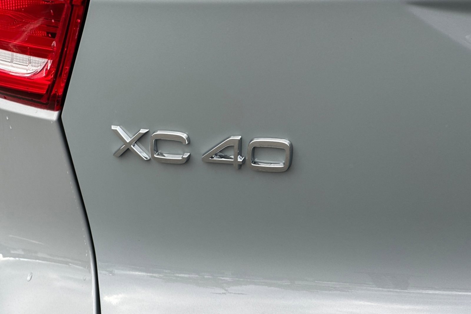 New 2026 Volvo XC40 B5 Ultra w/ Climate Package image 12
